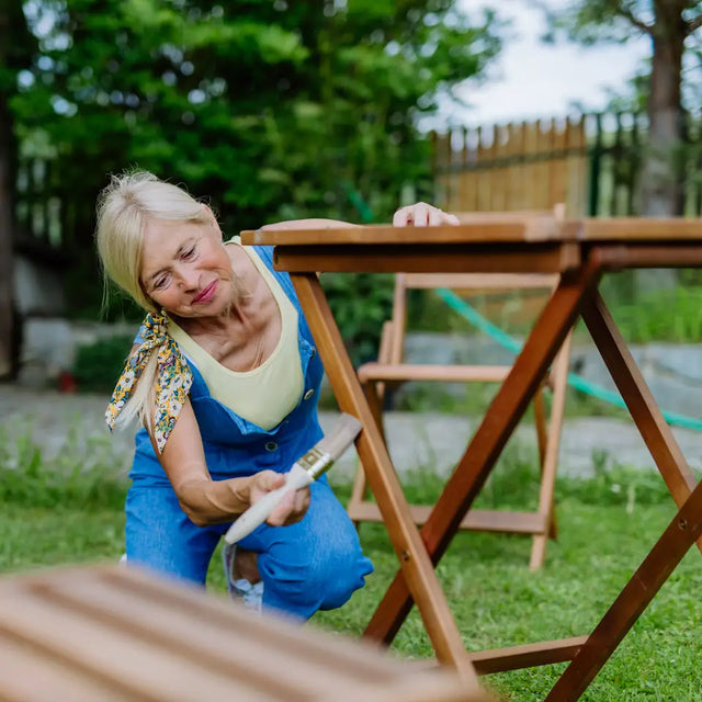 Pflegeleitfaden für Massivholz Outdoor-Tische