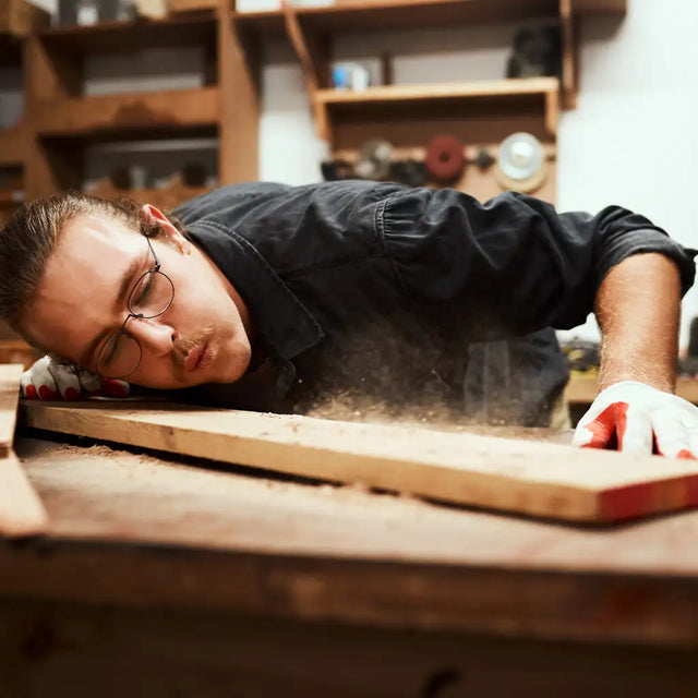 Welche Holztischplatte passt zu mir? – Ein Ratgeber für Zuhause & Gastronomie