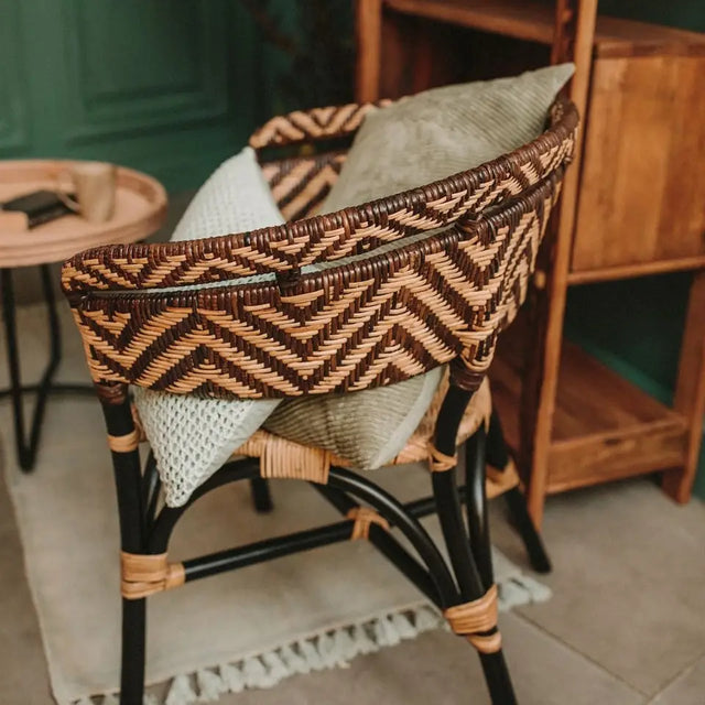 DALUCY Stuhl - Atelier Gusto