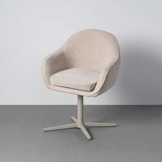 RIVANO – Frontalansicht – Beige