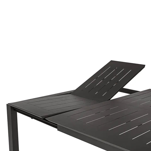 KONNOR T Gartentisch - Atelier Gusto