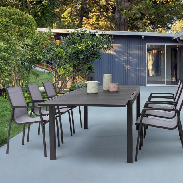 HILDE T Gartentisch - Atelier Gusto