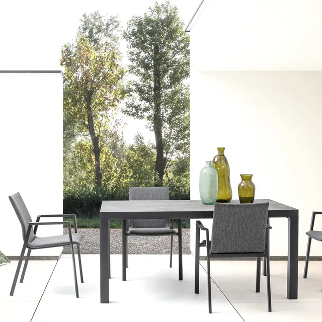 MASON T Gartentisch - Atelier Gusto