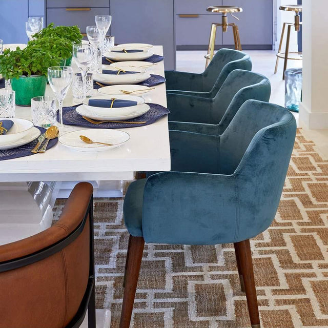 ELANTE Stuhl - Atelier Gusto