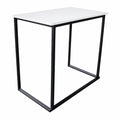 BARTIM 120x70cm – Weiße Melaminplatte und schwarzes Tischgestell, vollständiger Tisch ohne Bodenschatten