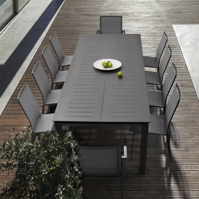 KONNOR T Gartentisch - Atelier Gusto