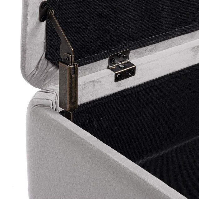 KIRA B Bank - Atelier Gusto