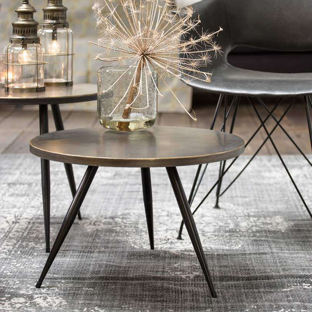 TOROLA Beistelltisch - Atelier Gusto