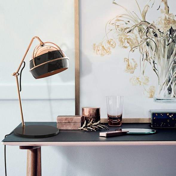 BLACK WIDOW Tischleuchte - Atelier Gusto