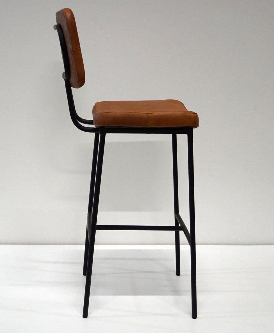 CALM Barstuhl - Atelier Gusto 