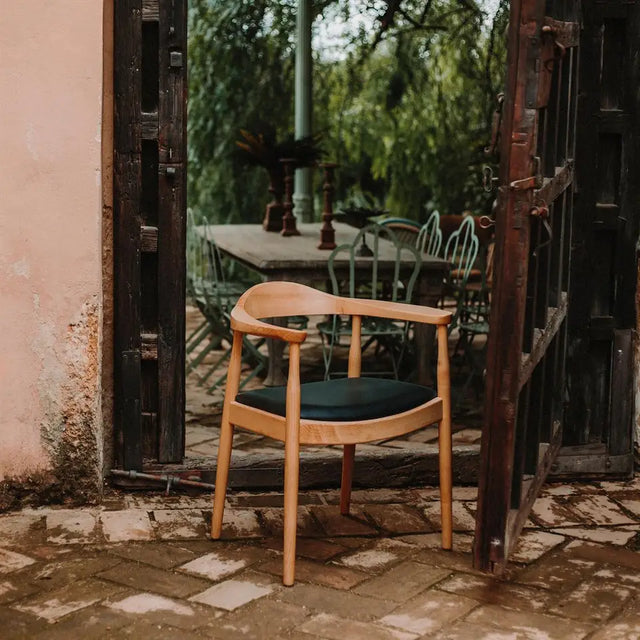 BLUSH Stuhl - Atelier Gusto